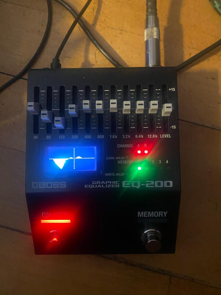 Boss EQ-200 Graphic Equalizer - Zo goed als nieuw, Ophalen of Verzenden, Zo goed als nieuw, Equalizer