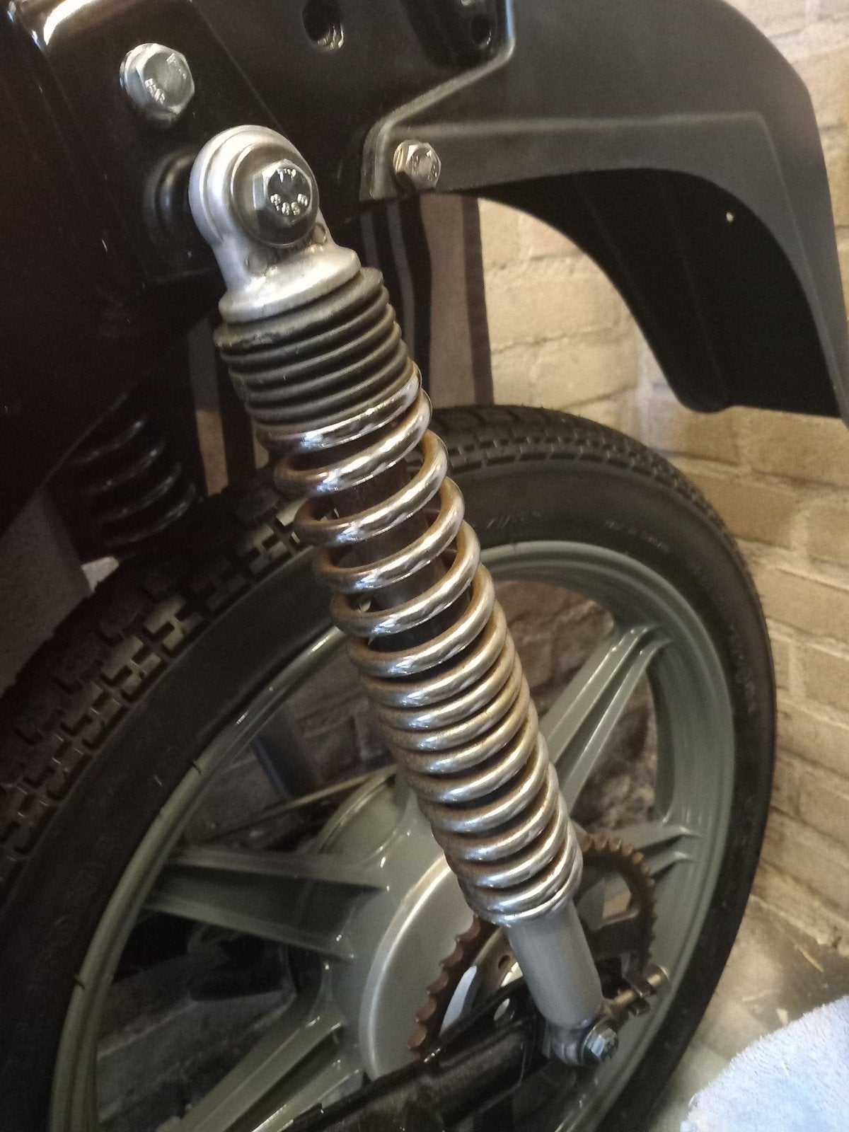 Zundapp 2x schokbrekers 36 cm, Motoren, Ophalen, Gebruikt