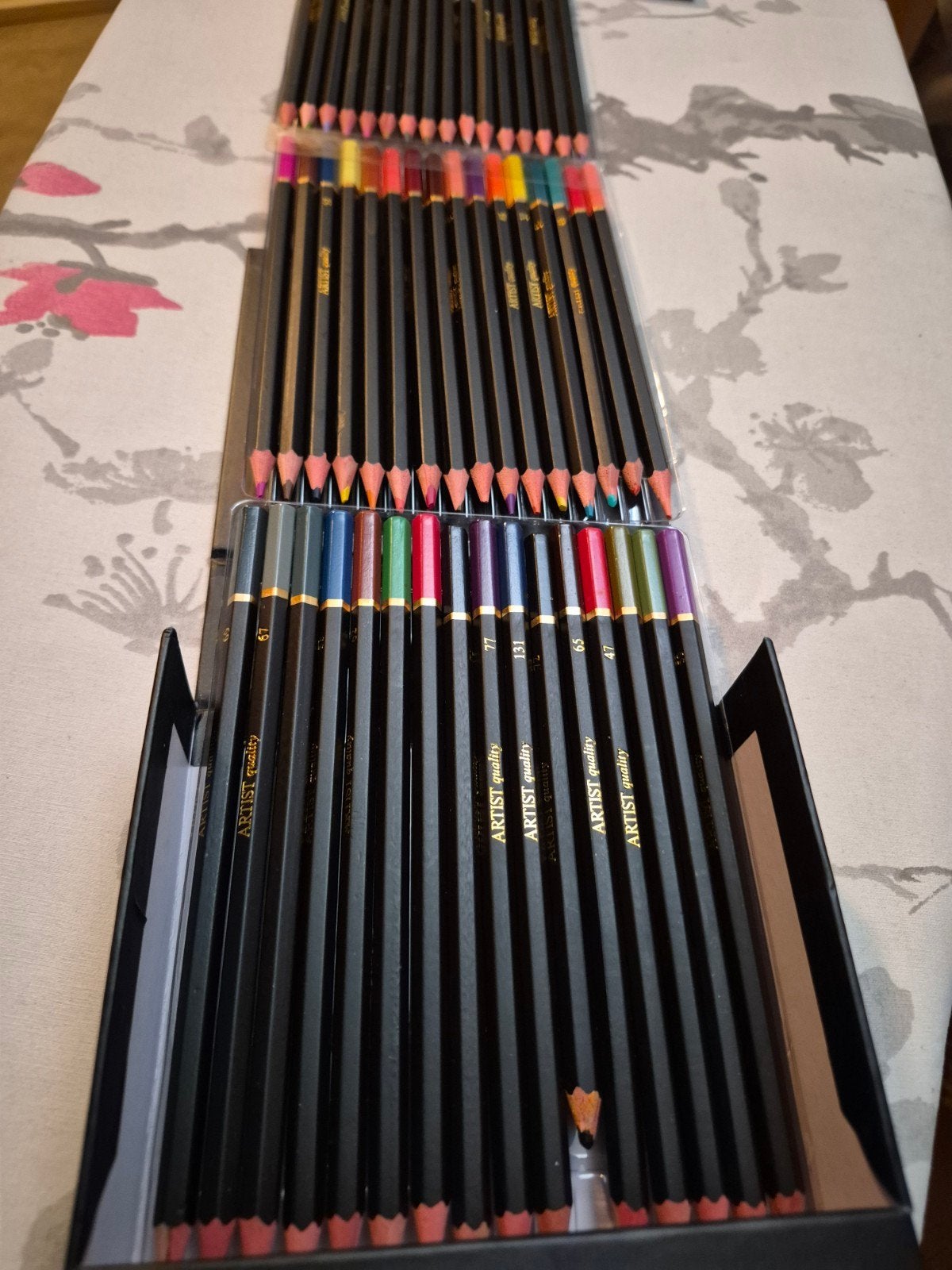 Craft Sensations Artist Quality Kleurpotloden Set, Ophalen of Verzenden, Zo goed als nieuw, Potlood of Stift
