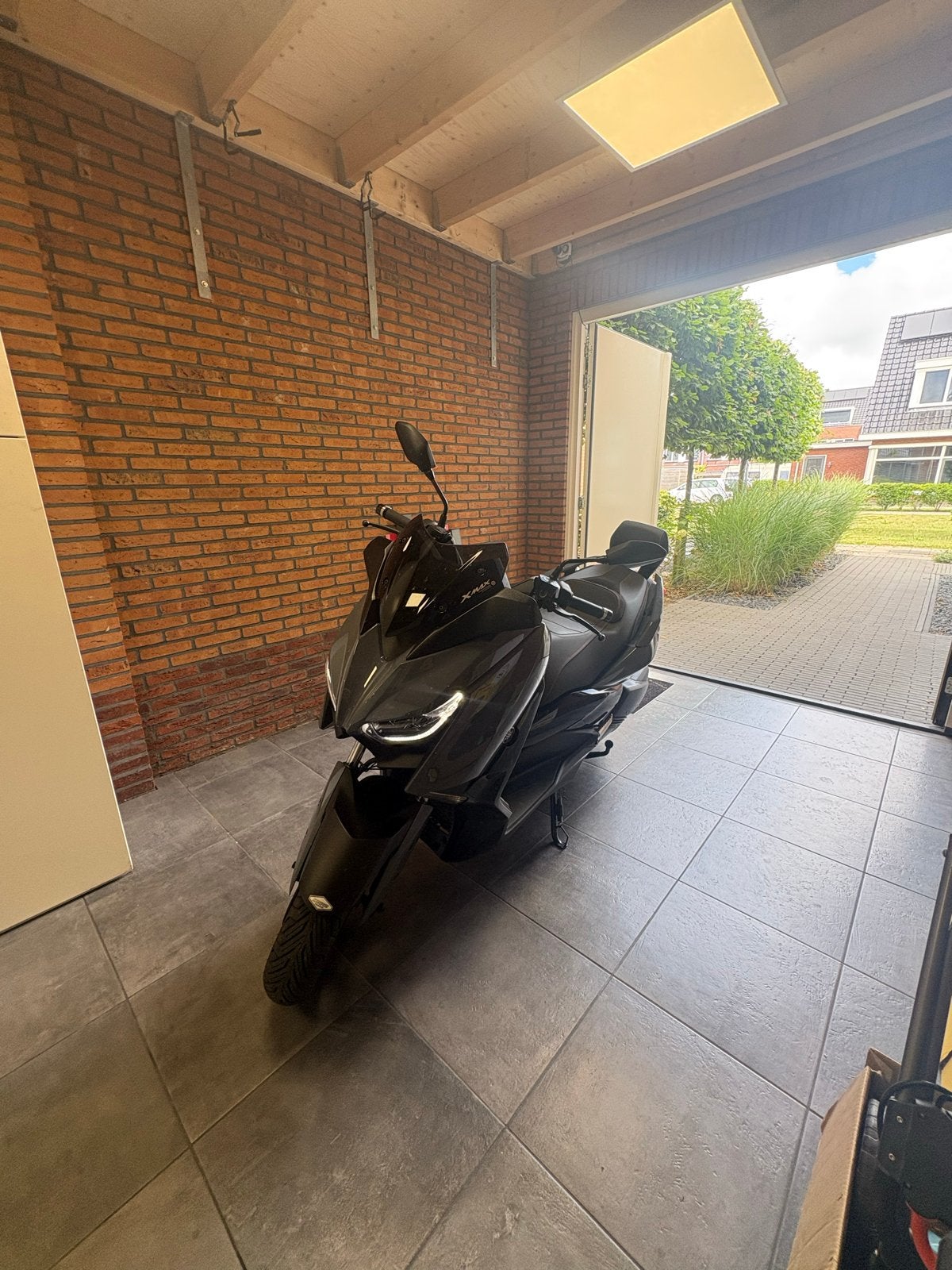 Yamaha XMAX 300 - Zo goed als nieuw, Ophalen, Zo goed als nieuw, Maximaal 45 km/u