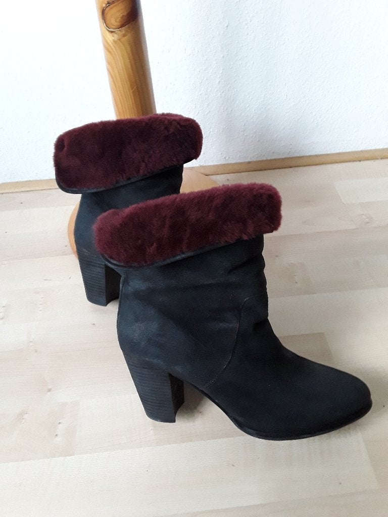 Ugg zwarte laars mt 42 UGG Layna, UGG, Verzenden, Zwart, Lage of Enkellaarzen