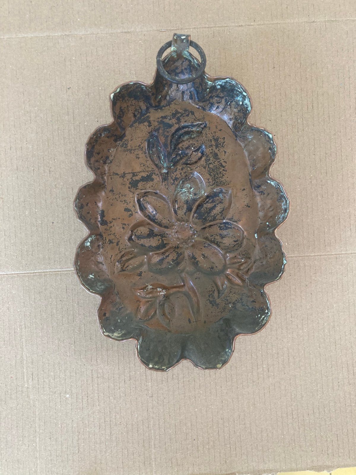 Antieke Koperen Puddingvorm met Bloemmotief, Antiek en Kunst, Ophalen, Koper