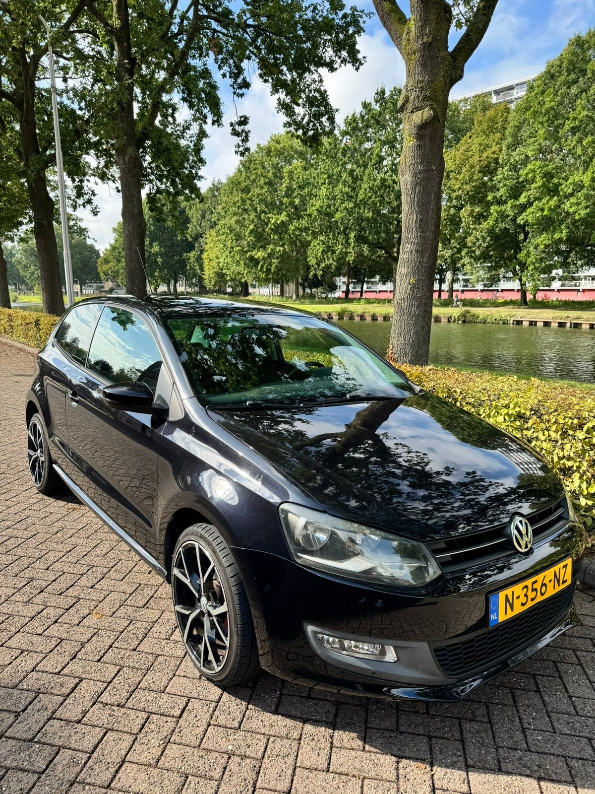 Volkswagen Polo 1.4 16V FSI 63KW 2010 Zwart, Voorwielaandrijving, 970 kg, 4 cilinders, Zwart