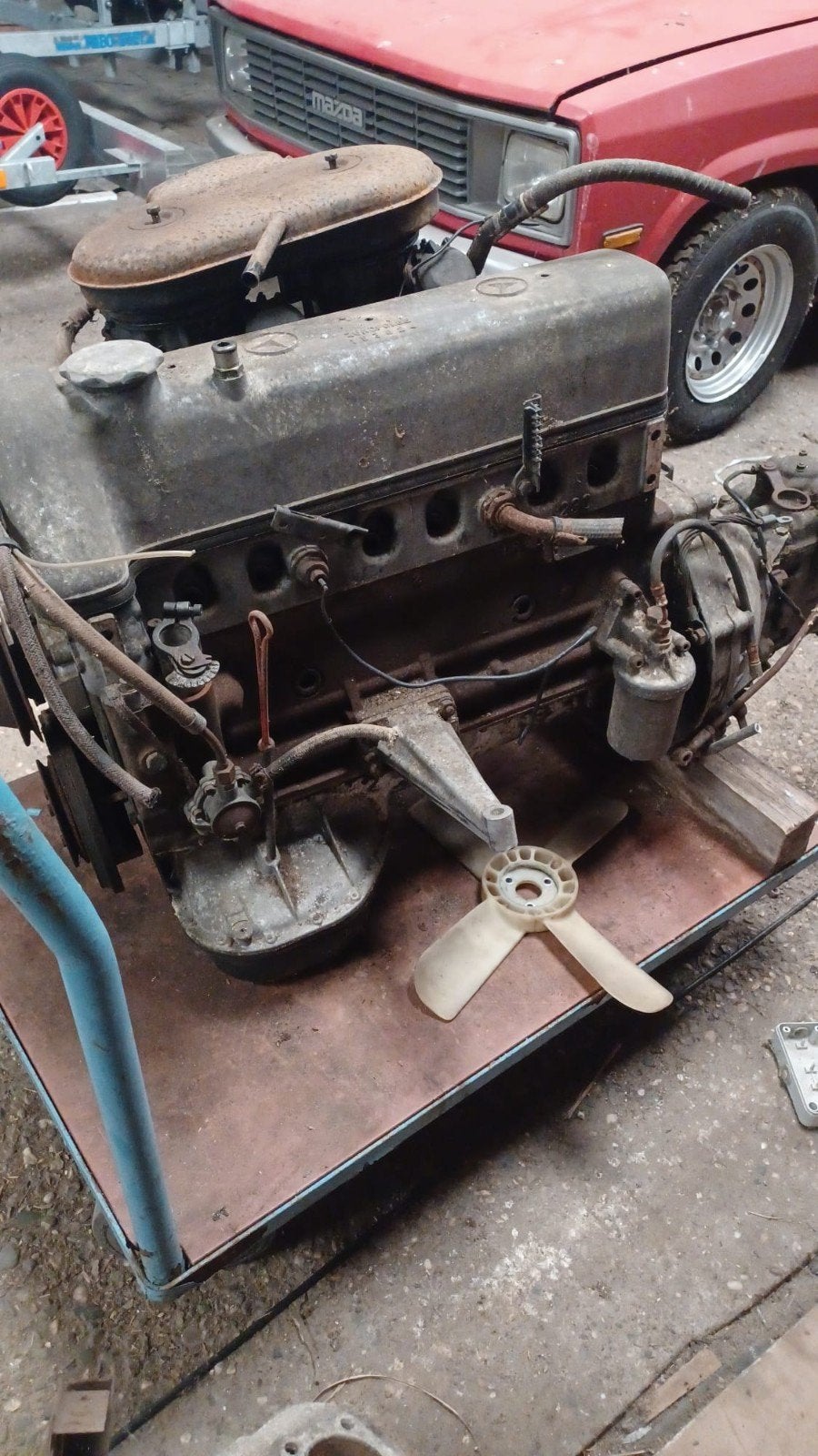 Mercedes-Benz W108 230 Motor - Klassieke Auto Onderdeel, Ophalen, Mercedes-Benz