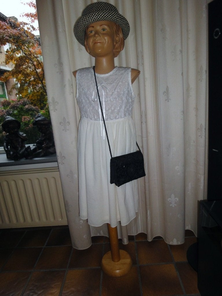 FEESTJURK WIT 134 - MAAT 9 HEEL SCHATTIG, ROMANTISCHE JURK, Ophalen of Verzenden, Zo goed als nieuw, Meisje, Jurk of Rok