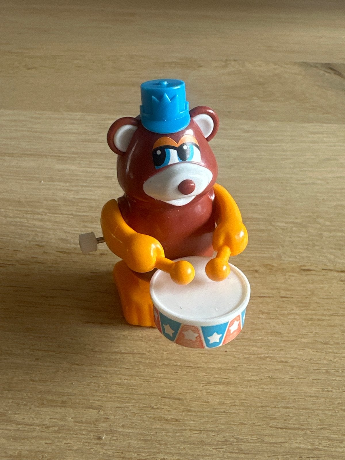 Vintage tomy 1980 - Opwindbaar Speelgoed Beertje met Trommel, Ophalen of Verzenden, Gebruikt, Jongen of Meisje
