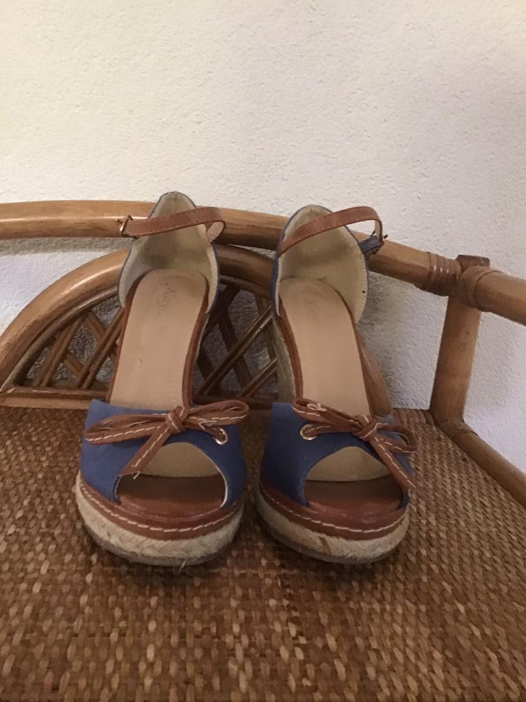 Kayla Espadrilles blauw maat 40, Blauw, Ophalen of Verzenden, Zo goed als nieuw, Espadrilles of Moccasins