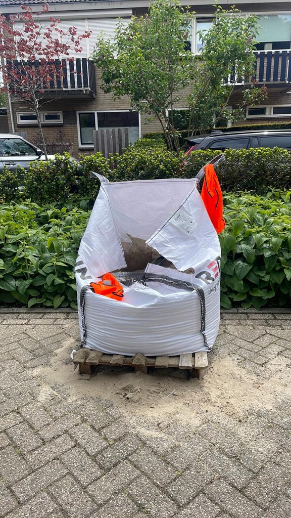 Gratis ophalen 1/3 kuub ophoogzand, Ophalen, Nieuw, Ophoogzand