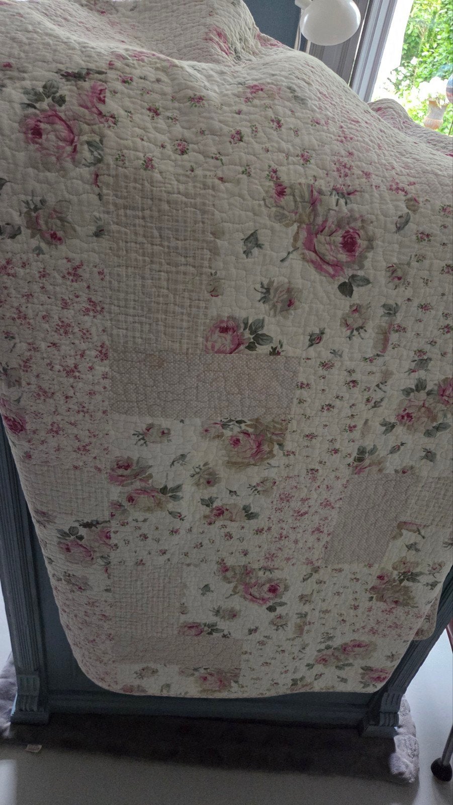 Grote katoenen Livello home sprei of deken met rozen
268 bij, Ophalen of Verzenden
