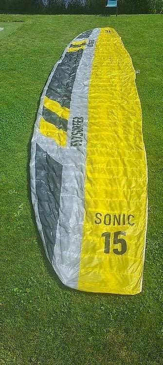 Flysurfer sonic 4  15 meter + bar, Gebruikt, 15 m², Geen board, Ophalen of Verzenden