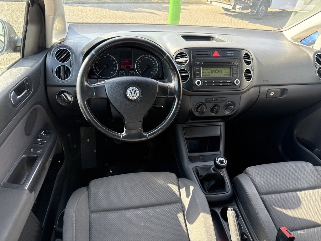 Volkswagen Golf Plus 1.6 FSI Sportline airco 6versn trekhaak, Auto's, Golf Plus, Gebruikt, 4 cilinders, 116 pk