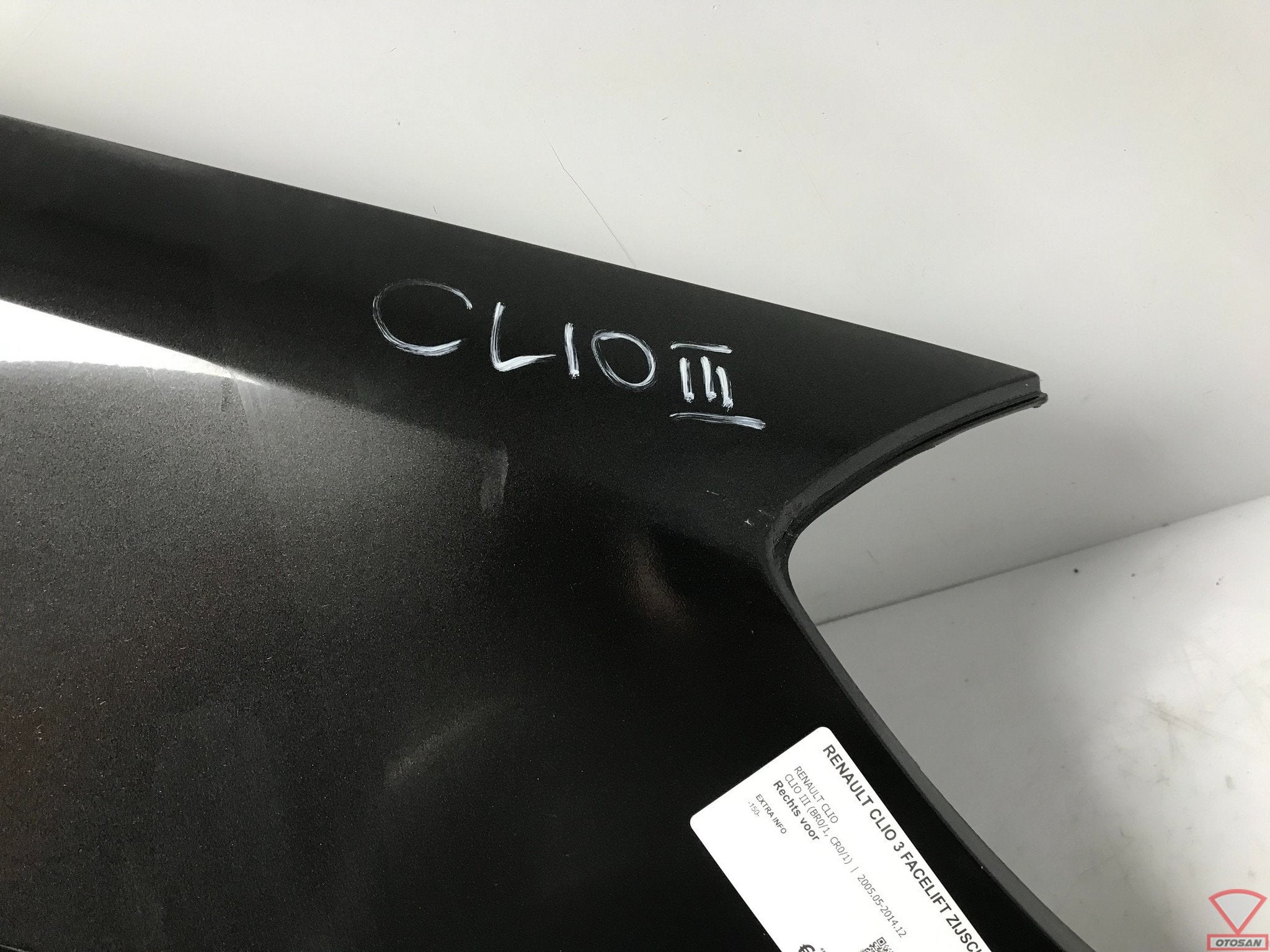 Renault Clio 3 2012 Facelift Zijscherm Spatbord Rechts Voor, Auto-onderdelen, Renault Group, Gebruikt, Contact.group@renault.com