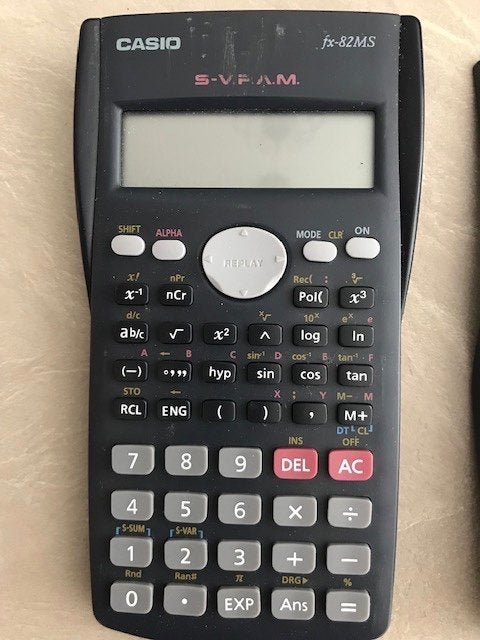 Casio rekenmachine fx82ms, Ophalen
