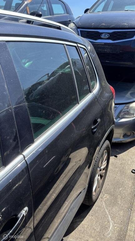 Achterdeur links  zwart Volkswagen Tiguan I ('07-'19), Ophalen, Gebruikt, Achter, Volkswagen