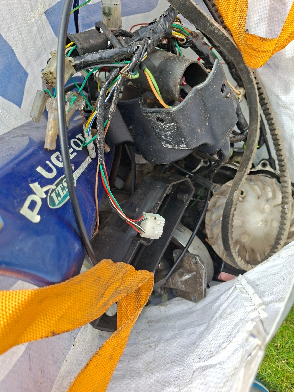 Peugeot Fox onderdelenpakket + 2 gratis wielen, Ophalen of Verzenden