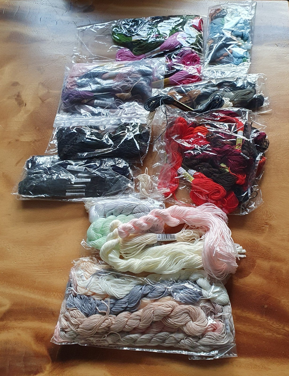 Borduurgaren nieuw. Geen merk wel DMC nummers, Ophalen of Verzenden, Nieuw