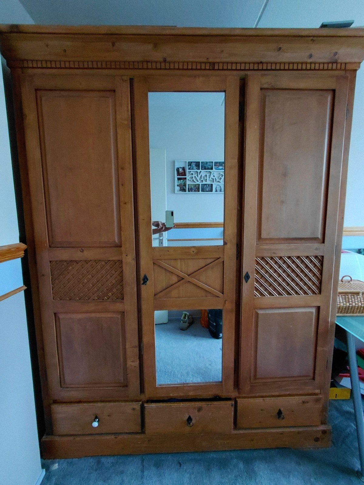 Houten kledingkast met spiegel en lades, Ophalen, Gebruikt, 200 cm of meer, Klassiek