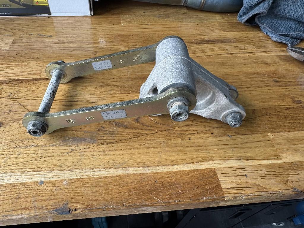 T Bones / Verlaging set 45 mm / Yamaha MT10 / SP, Motoren, Ophalen of Verzenden, Gebruikt