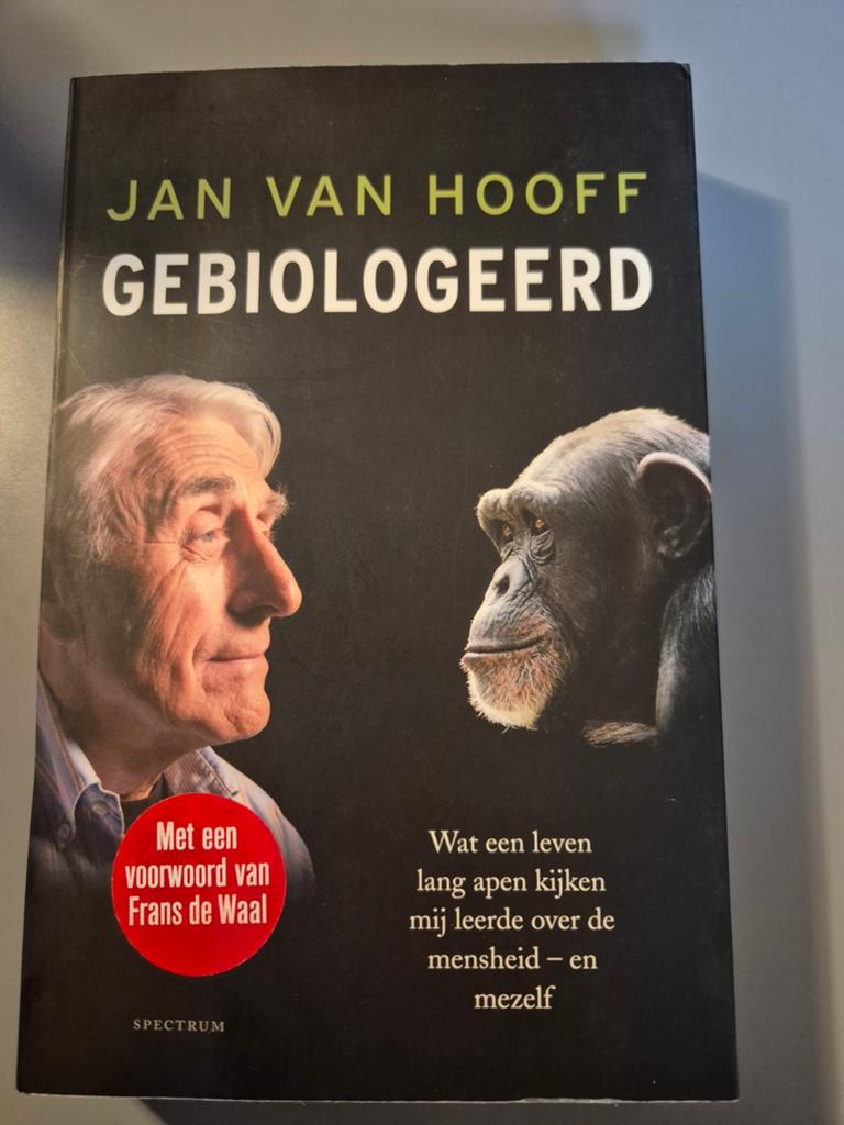 Gebiologeerd - Jan van Hooff (met voorwoord Frans de Waal), Boeken, Wetenschap, Ophalen of Verzenden, Zo goed als nieuw, Jan van Hooff