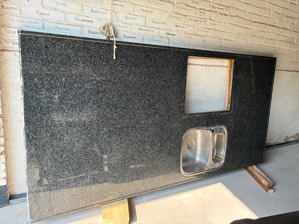 Aangeboden hardstenen aanrechtblad, Ophalen, Gebruikt, 75 cm of meer, Zwart