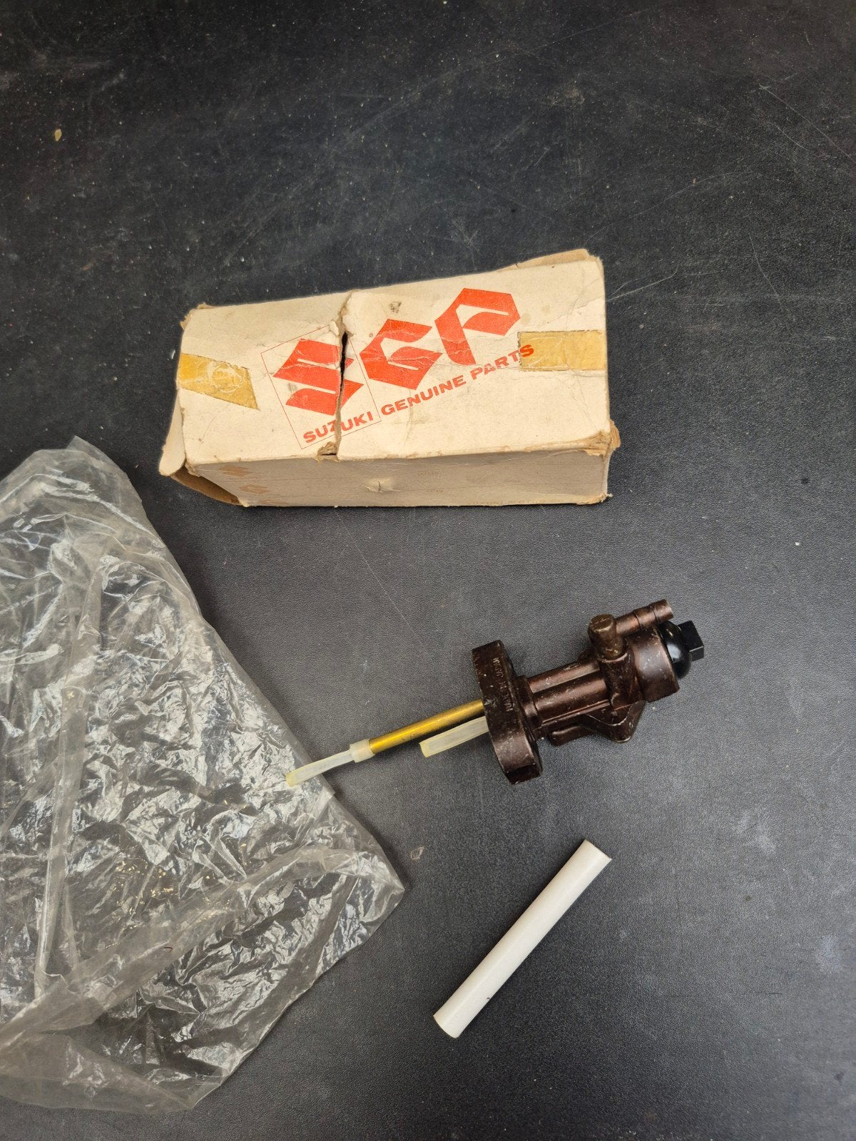 suzuki benzinekraan RM125 1975/77 tm100 tc185 ds80 nos, Ophalen of Verzenden
