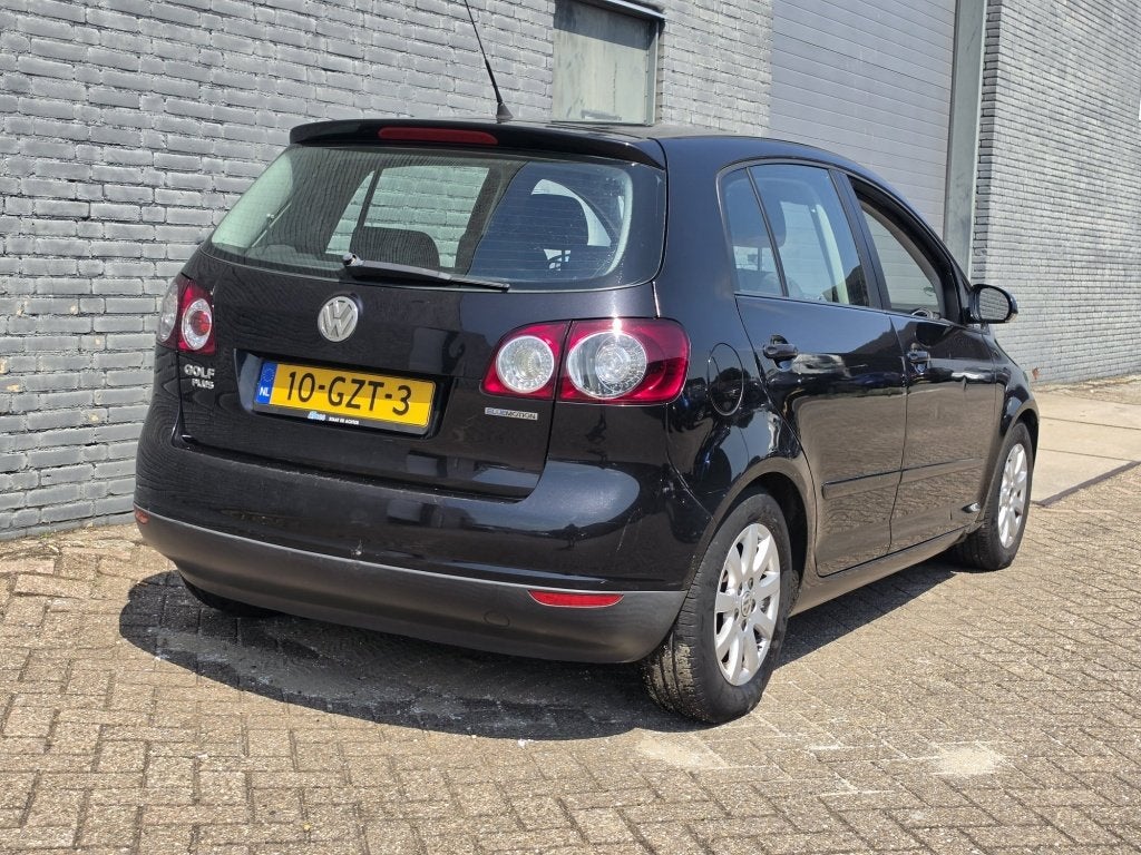 Volkswagen Golf Plus 1.9 TDI Comfortline Ac/Cruise/Boekjes, Dealer onderhouden, Gebruikt, Zwart, Origineel Nederlands