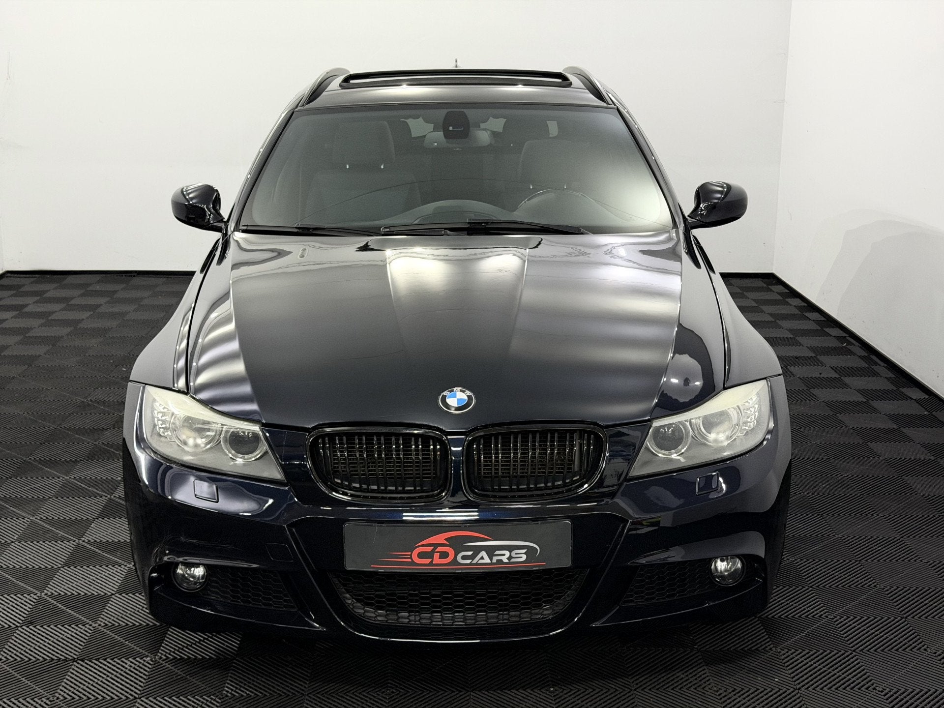 BMW 3 Serie Touring 318i Corporate Lease M Sport Edition Sch, Auto's, Automaat, 4 cilinders, 1435 kg, Alcantara