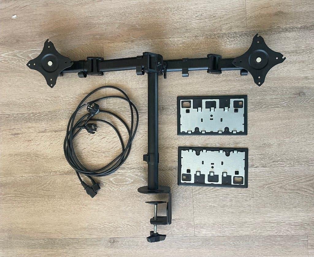 Foto 4 van 2x LG UltraFine 4K 22MD4KA-B, 21,5" met VESA-bureauarm.