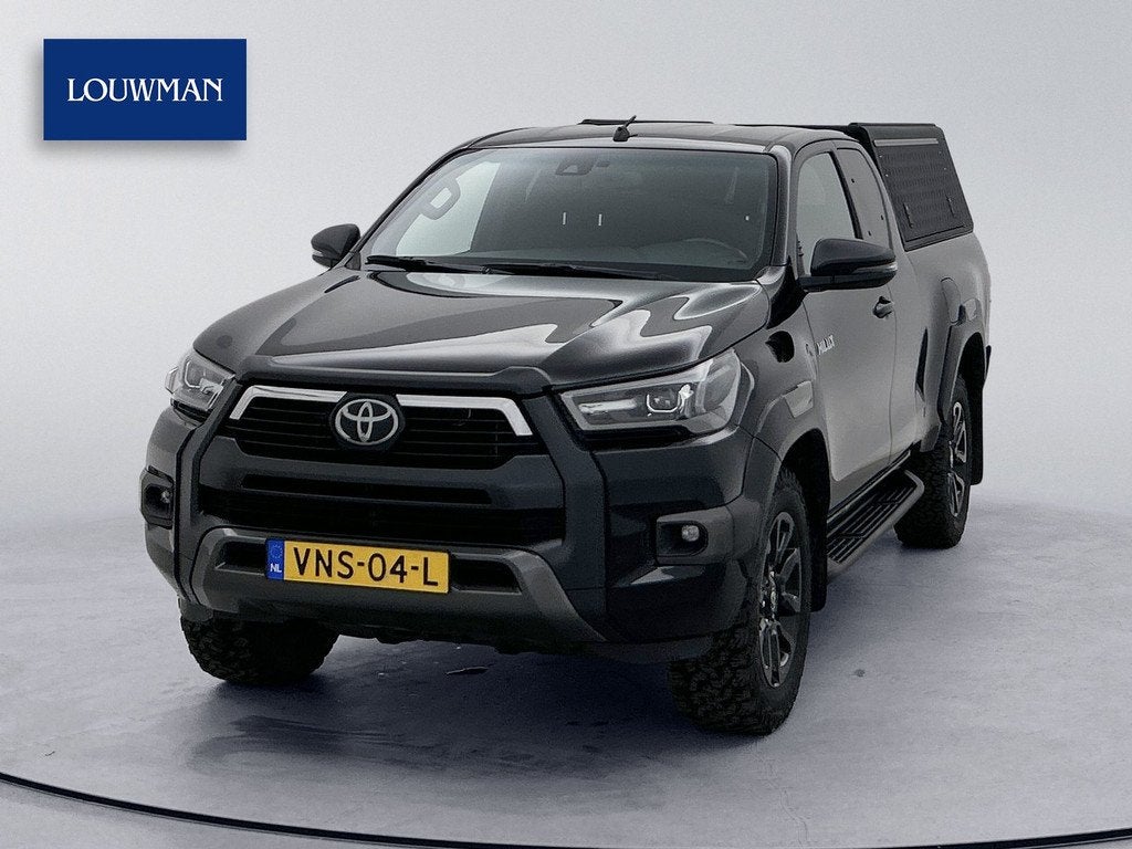 Toyota Hilux 2.8 D-4D Xtra Cab Invincible 204pk Adaptieve cr, Auto's, Toyota, Automaat, Stof, Gebruikt, 4 cilinders