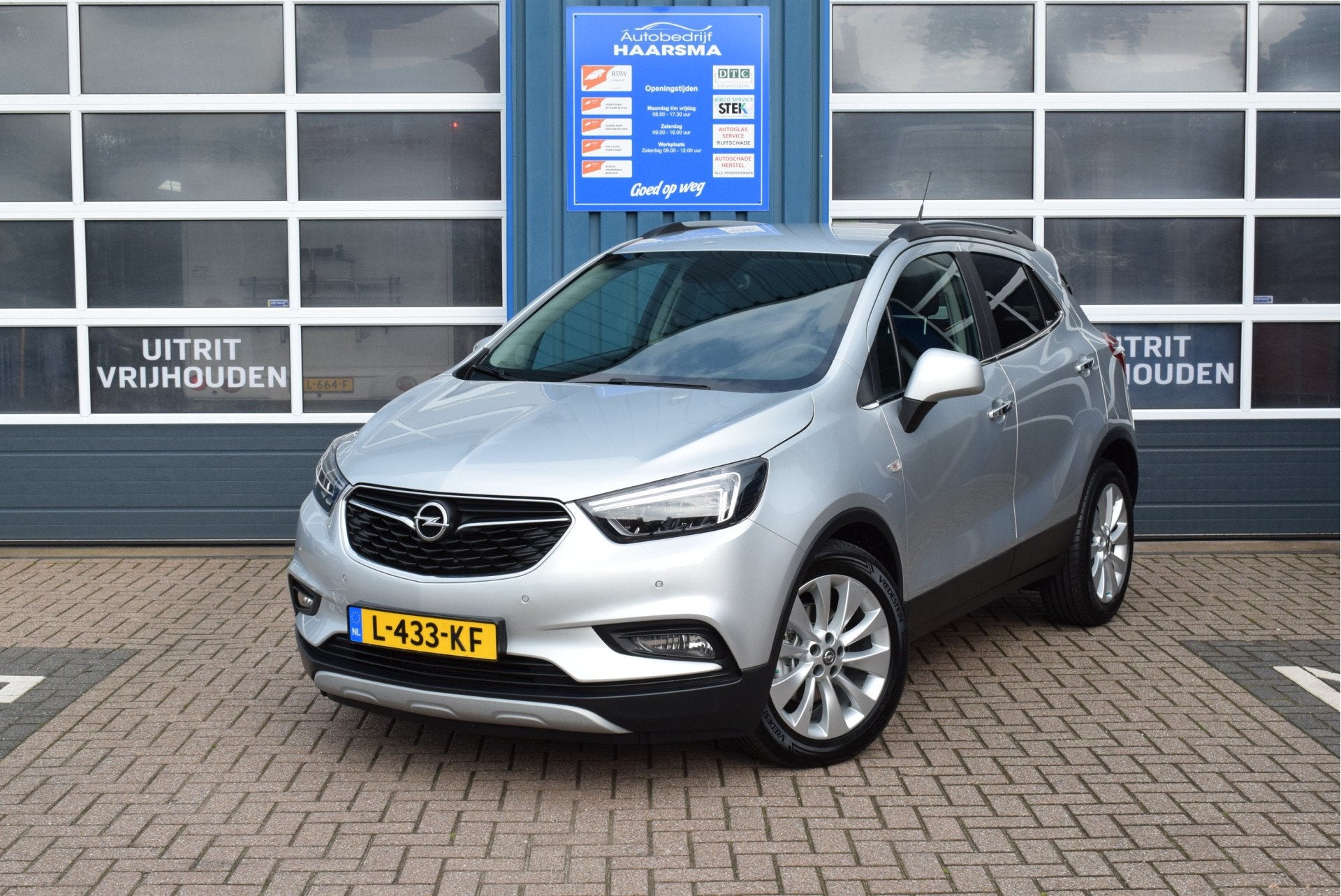 Opel Mokka X 1.4 Turbo Innovation Automaat Achteruitrijcamar, Auto's, Stof, Gebruikt, Automatische klimaatregeling, 14 km/l