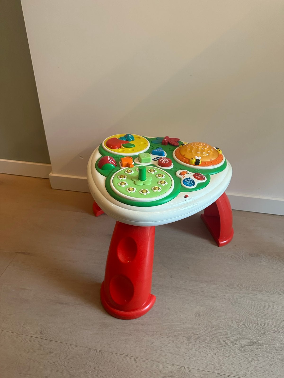 Chicco Activiteitentafel met licht en geluid, Ophalen, Gebruikt, Overige typen, Met licht