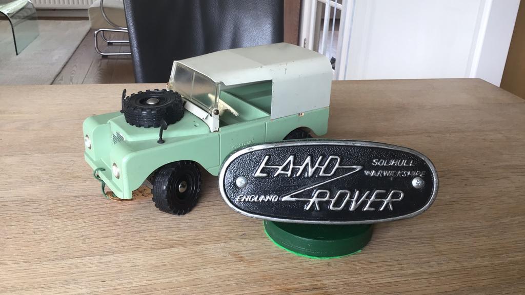 LandRover grille badge, Ophalen of Verzenden, Zo goed als nieuw, Auto's