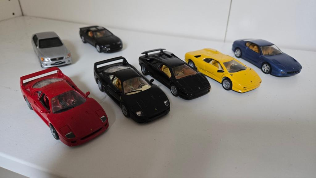 Diverse Ferrari's, Lamborghini's, Lexus is250, Nissan ZX300, Ophalen of Verzenden, Auto, Overige merken
