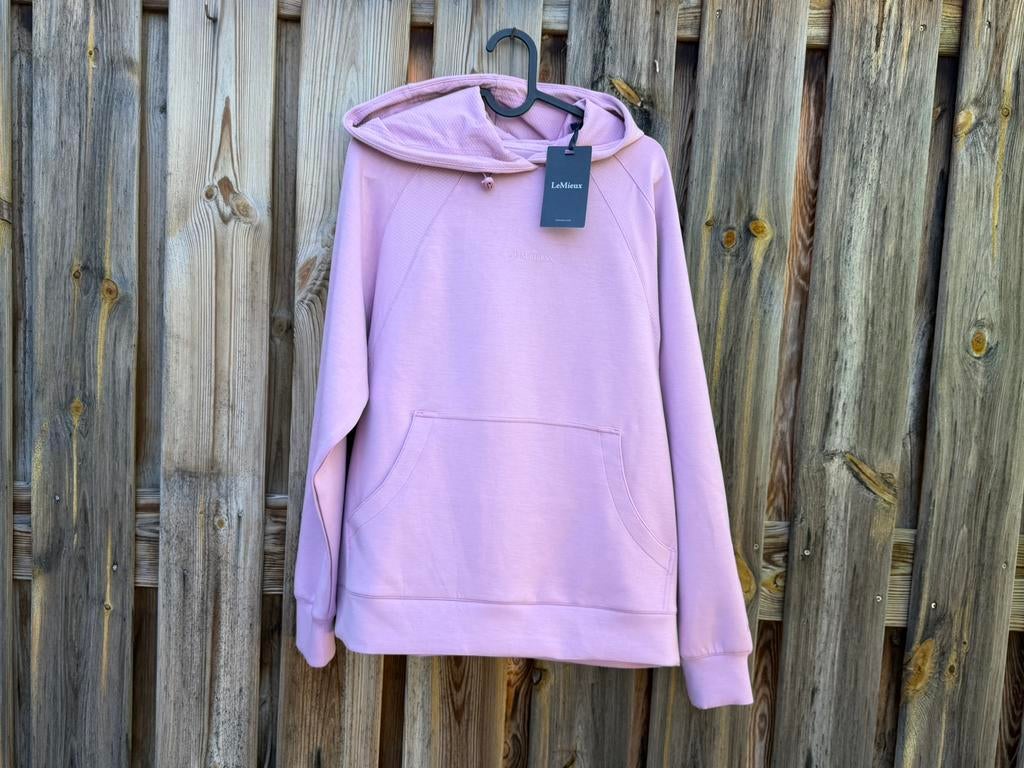 Nieuwe LeMieux Nadine Airflow Hoodie Trui Fondant maat 42, Dieren en Toebehoren, Paardrijkleding, Ophalen of Verzenden, Dames