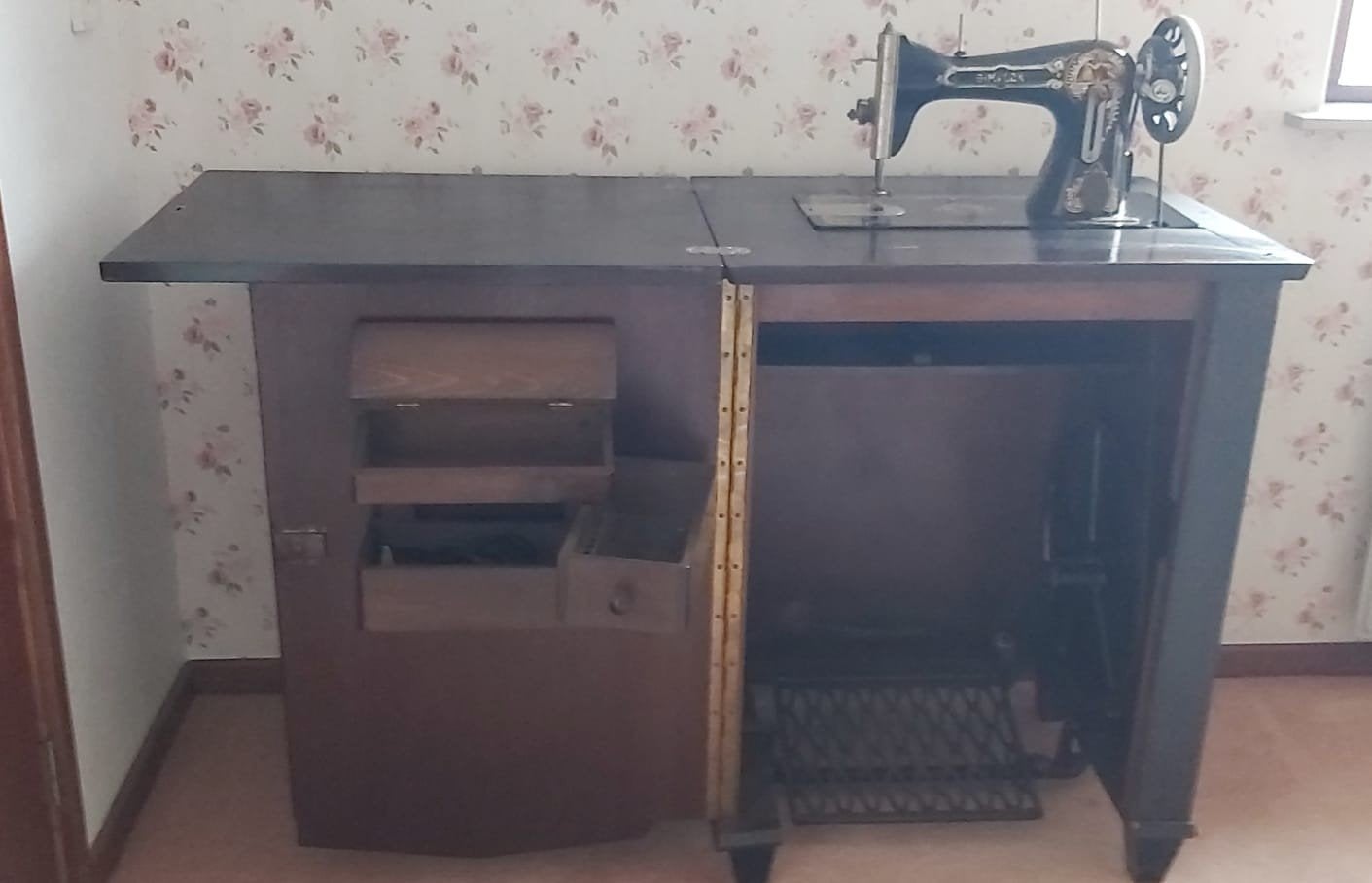 Antieke Simplex Naaimachine met Kast - Uitklapbaar, Ophalen