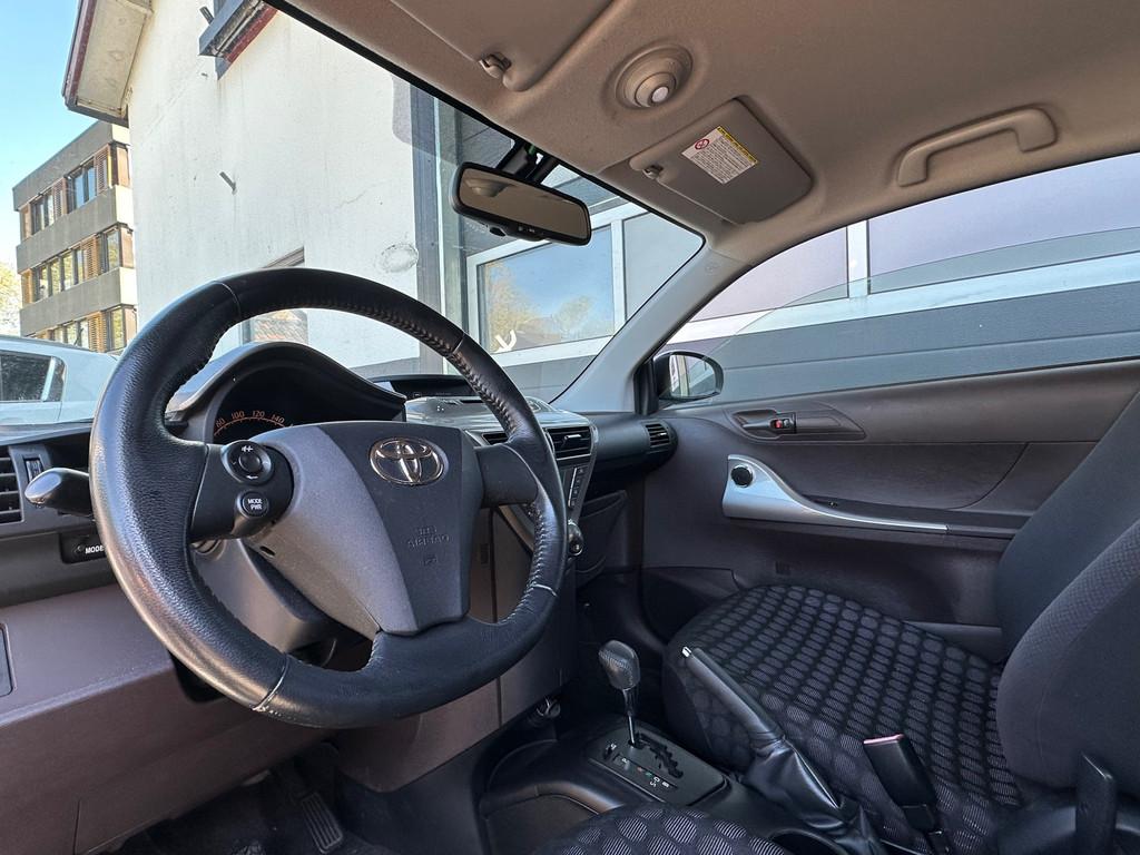 Toyota IQ 1.0 VVTi Aspiration | AIRCO | KEYLESS I 89 DKM ! N, Auto's, Toyota, Stof, Gebruikt, 4 stoelen, Origineel Nederlands