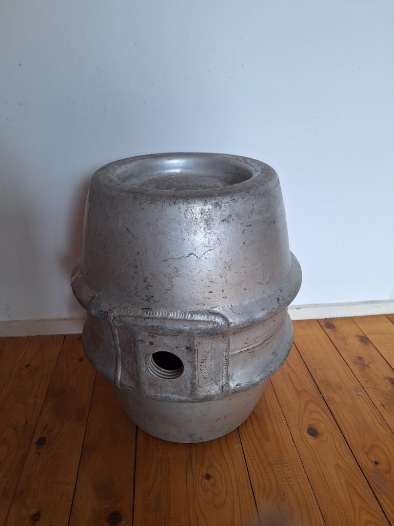 Origineel Bierfust Bierbrouwerij De Valk Vlijmen, Antiek en Kunst, Ophalen of Verzenden