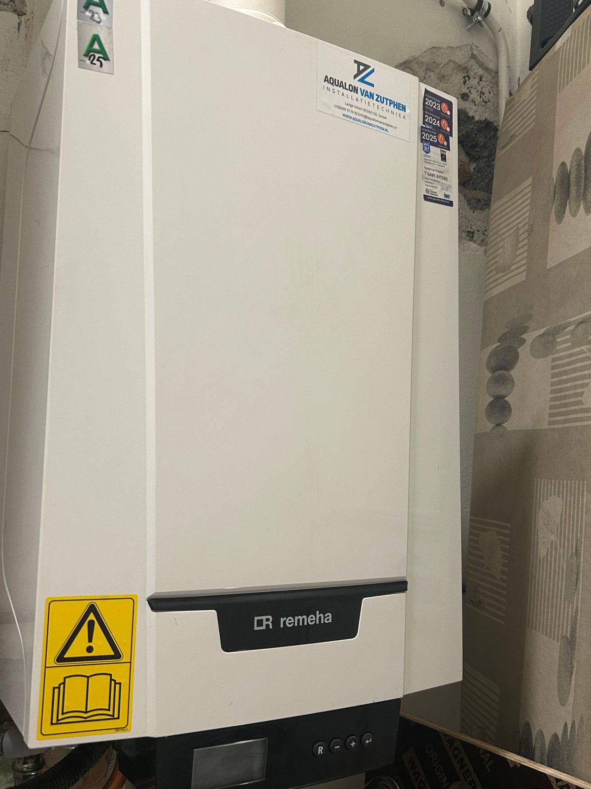 Remeha Tzerra Ace 25C CW4 CV-ketel, zo goed als nieuw, Hoog rendement (Hr), Cv-ketel of Combi-ketel, Minder dan 60 cm, Ophalen of Verzenden