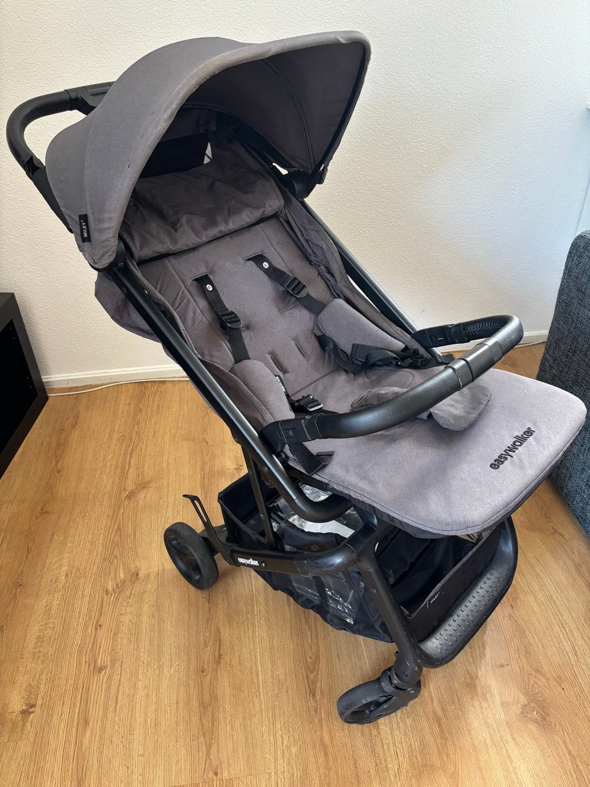 Easywalker Miley 2 Buggy - Compact en Lichtgewicht, Kinderen en Baby's, Kinderwagens en Combinaties, Zo goed als nieuw, Kinderwagen