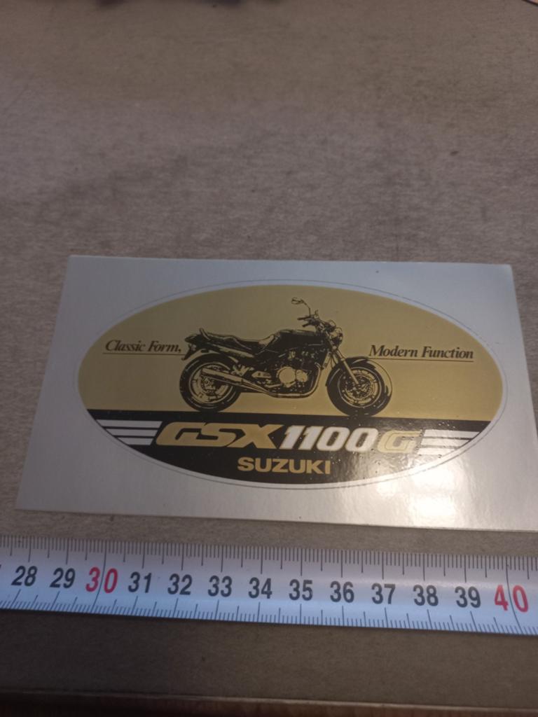 Suzuki gsx 1100, Verzamelen, Stickers, Ophalen of Verzenden, Zo goed als nieuw
