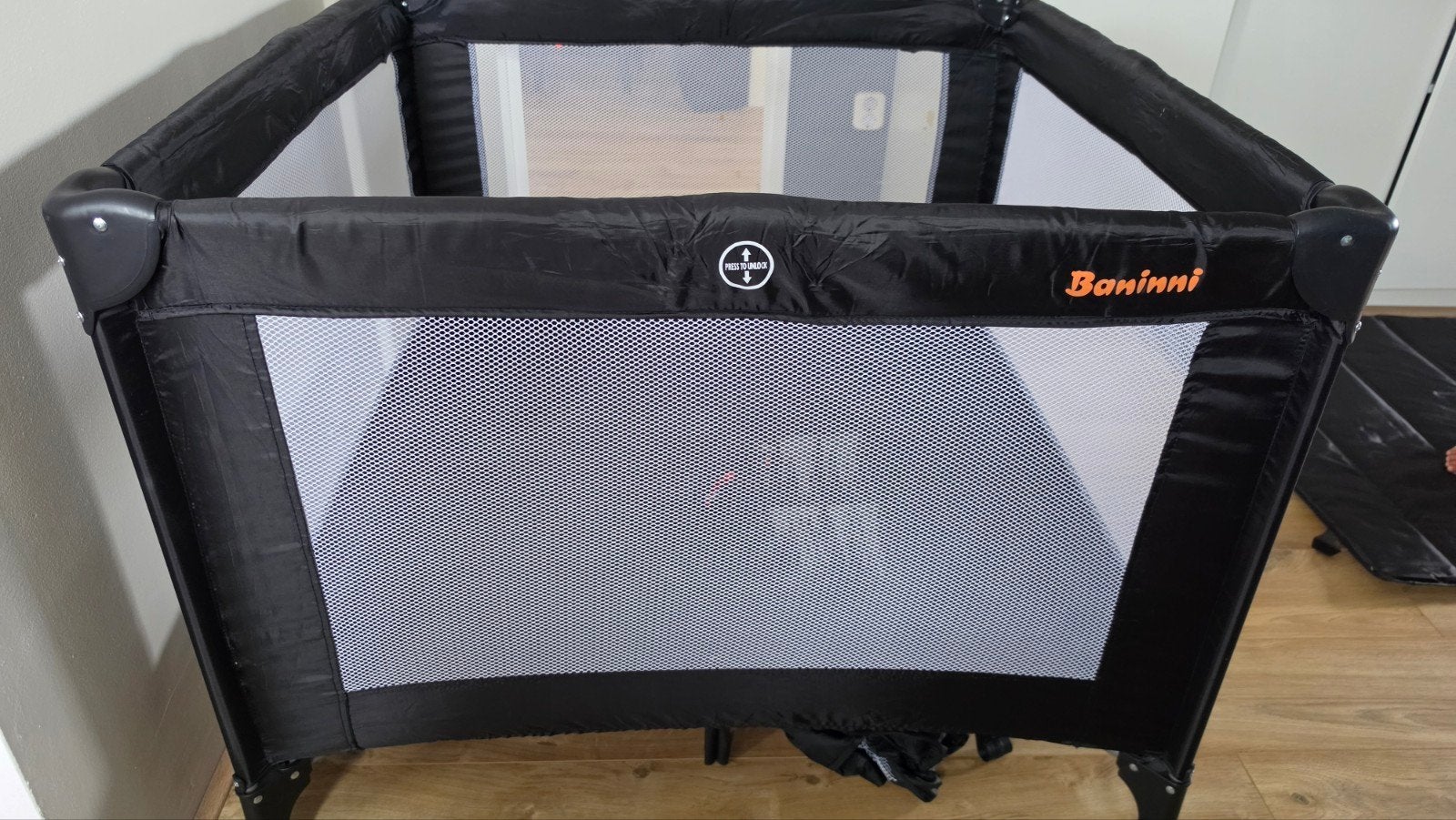 Baninni Camping Box - Zwart, Opvouwbaar en Draagbaar, Ophalen, Gebruikt, Vierkant, Boxkleed