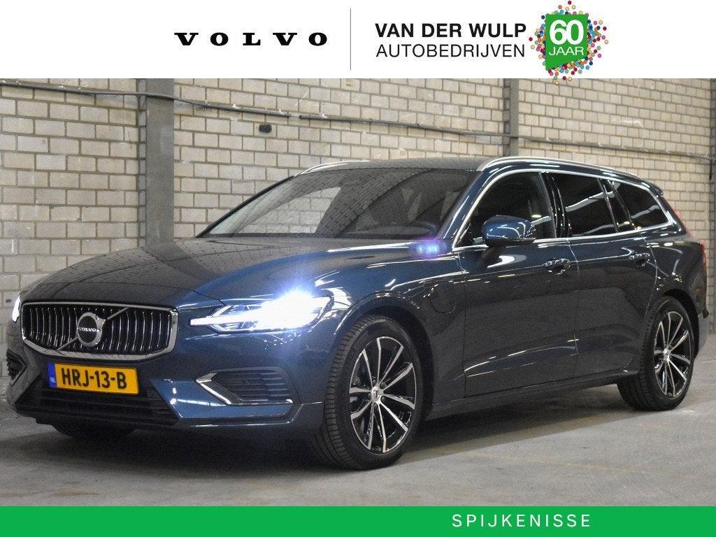 Volvo V60 T6 350PK AWD Essential Bright | BLIS | Leder | Ada, Automaat, Gebruikt, 4 cilinders, Blauw
