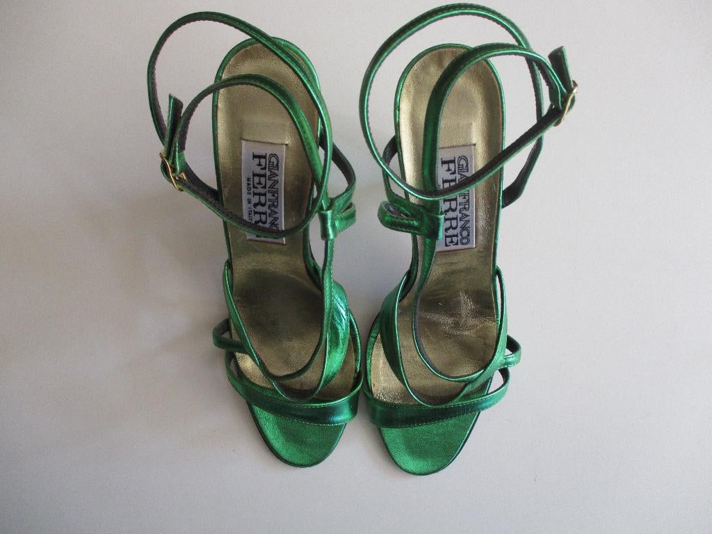 Gianfranco Ferre schoenen maat 37 (made in Italy)., Kleding | Dames, Verzenden, Gianfranco Ferre, Zo goed als nieuw, Schoenen met hoge hakken