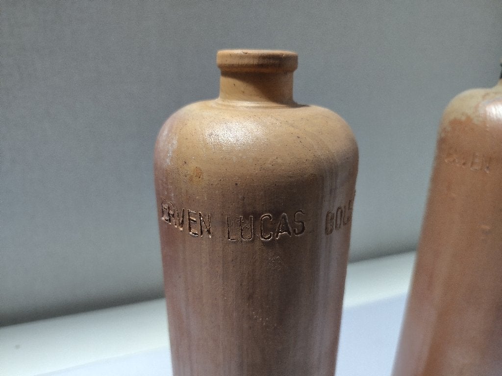 2 Antieke Stenen Bols Jeneverkruiken - Amsterdam ca. 1920, Ophalen