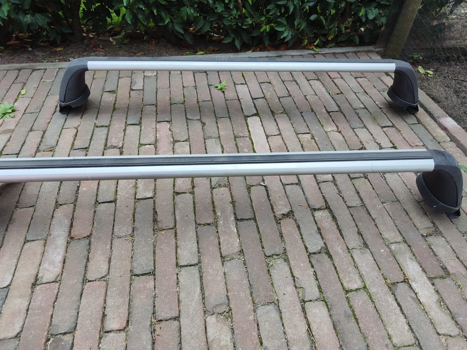 Toyota Auris 5D dakdragers - Max 75 kg, Ophalen