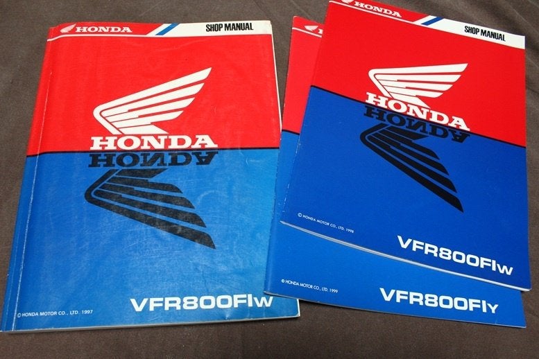 Honda VFR800 FI 1997 - 1999 motorcycle service manual, Ophalen of Verzenden, Honda
