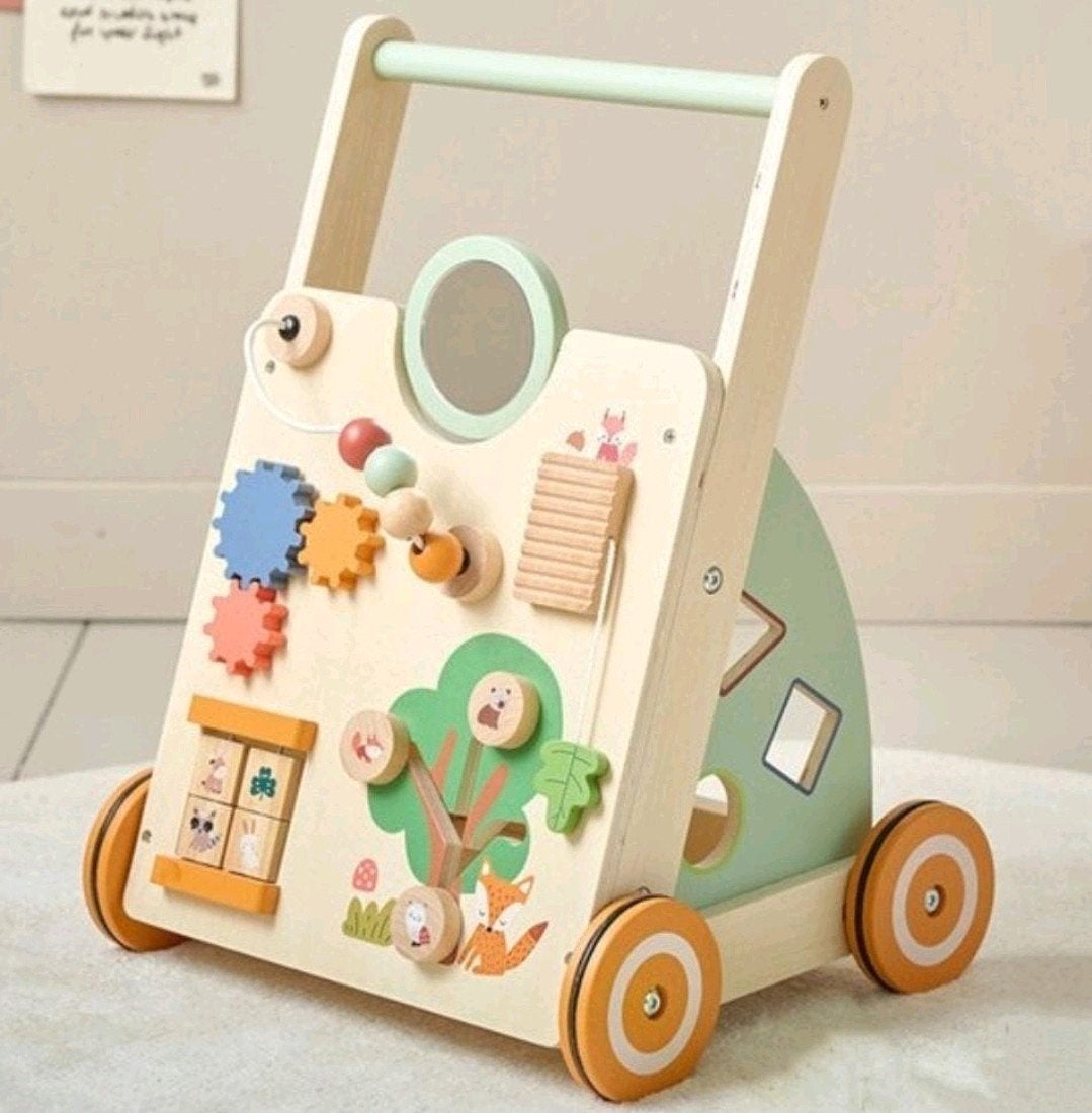 Petite Amélie Activiteiten Loopwagen Forêt, Ophalen, Duw- of Trekspeelgoed