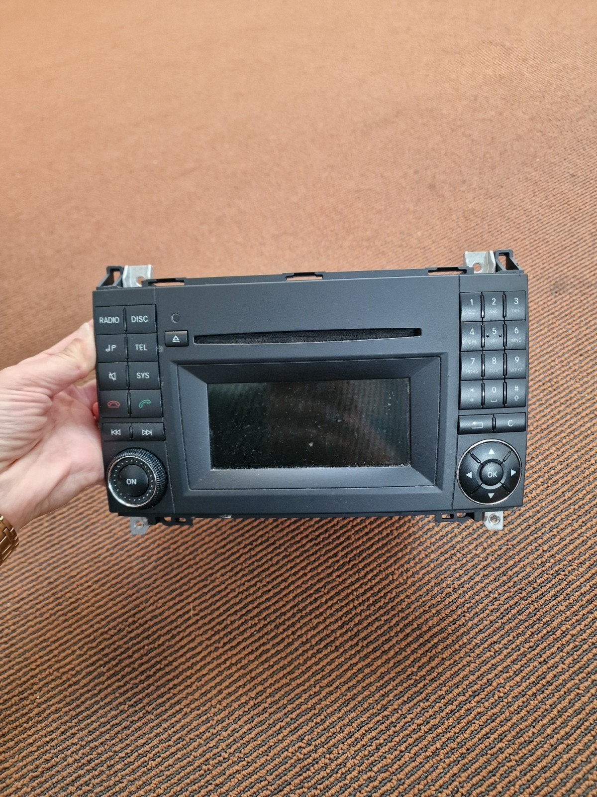 Originele Autoradio Mercedes-Benz A160 (2010), Auto diversen, Ophalen of Verzenden, Gebruikt