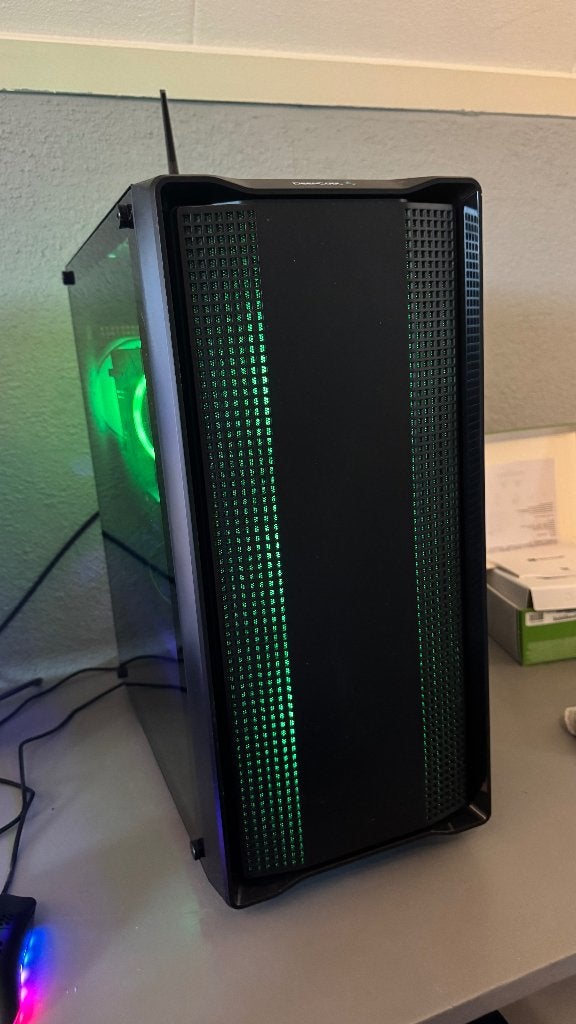 Foto 3 van Gaming PC - Ryzen 5 7500F / RX 7700 XT / 32GB DDR5