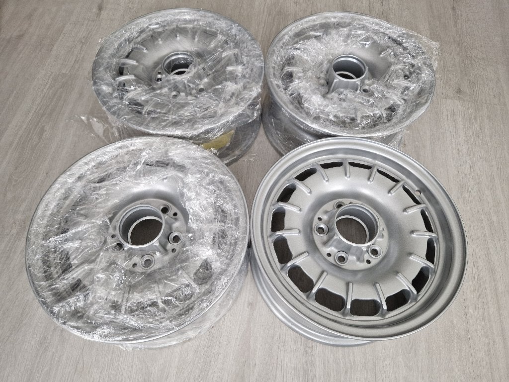Mercedes Fuchs Barock 6jx14 ET30 W108 W110 W113 W107 Pagode, Ophalen, Nieuw, Mercedes-Benz